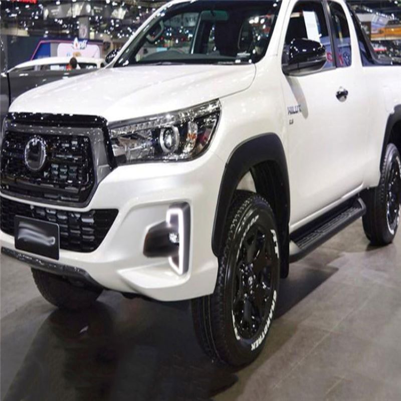 โตโยต้า ROCCO บัญชี Toyota Revo Hilux 2018 วันแสงและ Toyota Rocco บัญชี Toyota Revo ฮิลลักซ์ 2018 หมอกโคมไฟ