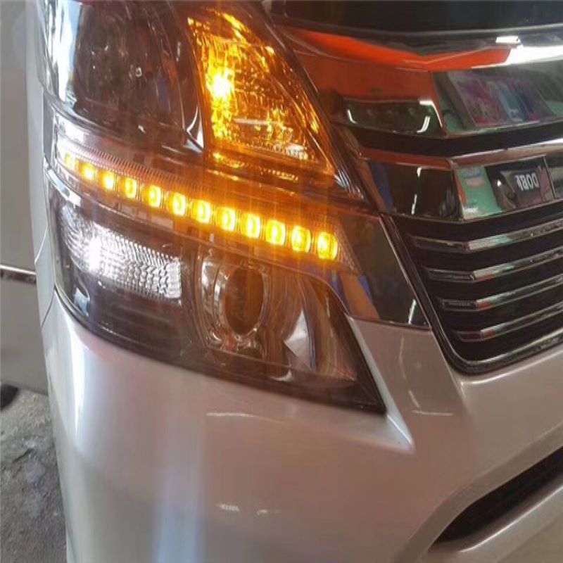 โตโยต้า Vellfire 2009 – 12612 วันเดินทางไฟโตโยต้า Vellfire – 2009 –ไฟสำหรับ 2012 กลางวัน